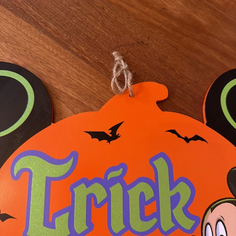 Disney Parks Halloween Vampire Mickey Mouse Sign Trick Or Treat Wooden 17